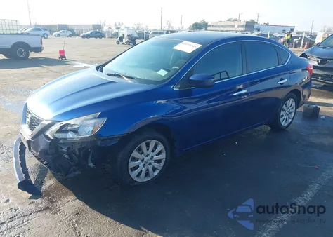 2018 Nissan Sentra S z USA, uszkodzony, nr VIN 3N1AB7AP3JY302685